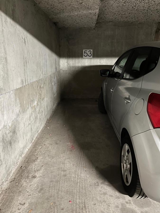 Au Coeur Du Centre Ville De La Rochelle Au Calme Avec Stationnement Gratuit מראה חיצוני תמונה